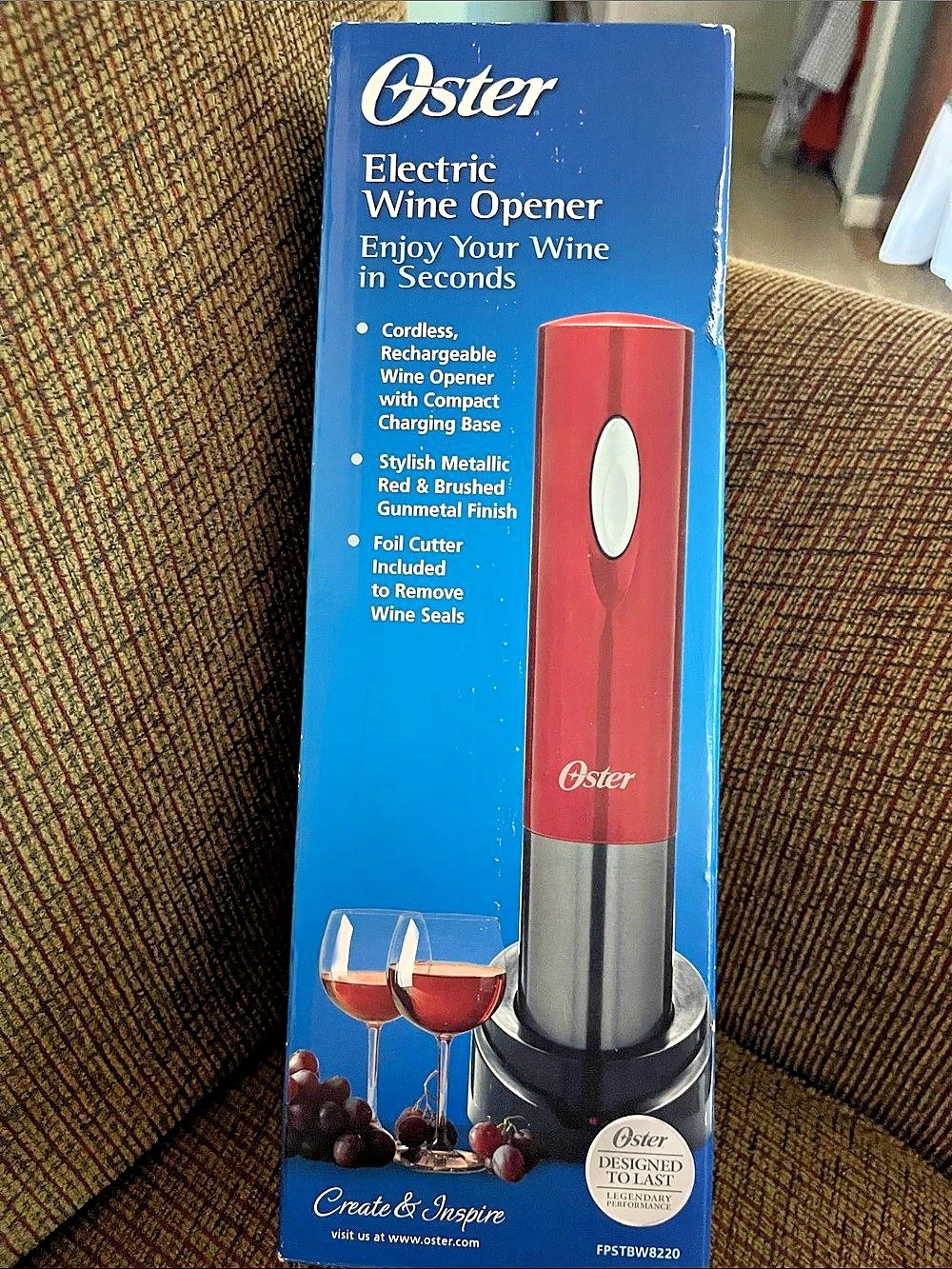 Oster Electric Wine Opener Red New in Box